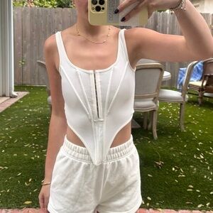 Súper cute corset going out top!